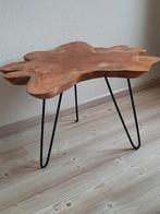 Massief teak houten bijzet/salontafel, Huis en Inrichting, Gebruikt, Vierkant, 55 tot 75 cm, Hout