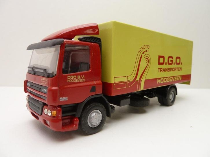 DAF CF  '' DGO Hoogeveen ''  Lion Car, Hobby en Vrije tijd, Modelauto's | 1:50, Zo goed als nieuw, Bus of Vrachtwagen, Lion Toys