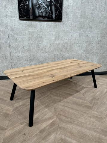 Eiken salontafel verjongde rand 140x66 *nieuw beschikbaar voor biedingen