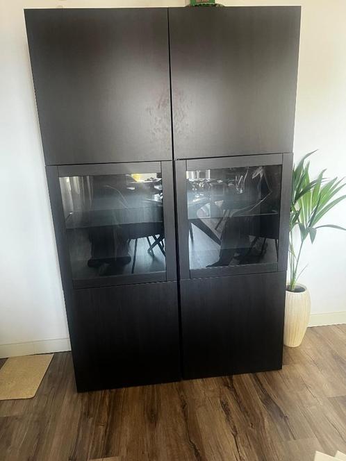 Zwarte (vitrine) kast, Huis en Inrichting, Kasten | Overige, Nieuw, Ophalen