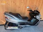 SUZUKI AN 400 BURGMAN ABS AN400 AN-400 Nieuwe Banden set!, Motoren, Motoren | Suzuki, 400 cc, Scooter, Bedrijf, 12 t/m 35 kW