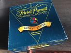 Trivial Pursuit Genius Editie - Zo Goed Als Nieuw!, Drie of vier spelers, Ophalen of Verzenden, Zo goed als nieuw