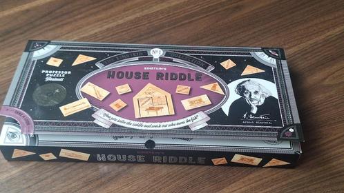 Einstein's House Riddle, Hobby en Vrije tijd, Gezelschapsspellen | Bordspellen, Zo goed als nieuw, Een of twee spelers, Ophalen