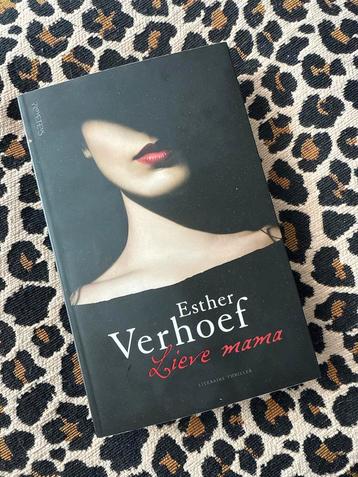 BOEK ; Esther Verhoef - Lieve Mama (Thriller) beschikbaar voor biedingen