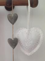 Broderie geur hartje, Antiek en Kunst, Curiosa en Brocante, Ophalen of Verzenden