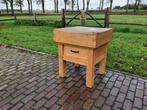 Oud hakblok werkbank vintage bijzettafel industriëel hout, Doe-het-zelf en Verbouw, Werkbanken, Ophalen, Gebruikt