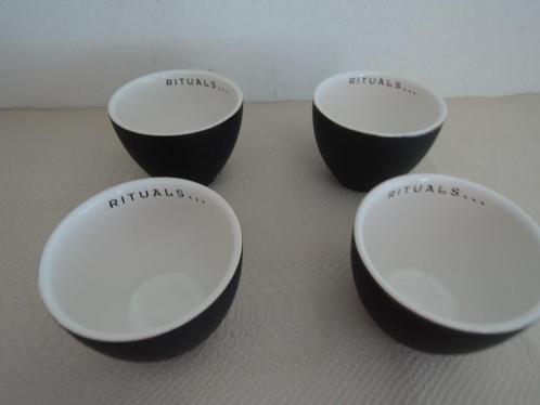 Vier onbeschadigde Rituals (thee) kopjes, Huis en Inrichting, Keuken | Servies, Zo goed als nieuw, Kop(pen) en/of Schotel(s), Overige stijlen
