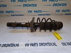 Schokdemperpoot links-voor van een Volkswagen Golf, Gebruikt, -, -, -