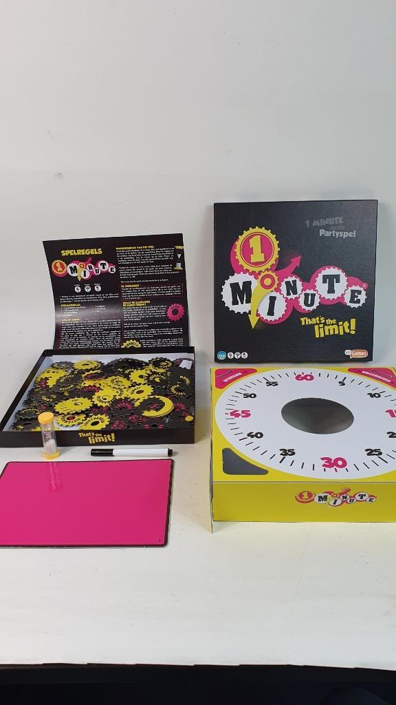 1 Minute bordpel partyspel, compleet. 8B7, Hobby en Vrije tijd, Gezelschapsspellen | Bordspellen, Gebruikt, Ophalen of Verzenden