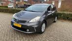 Toyota Prius Wagon 1.8 Aspiration 96g, Auto's, Euro 5, Stof, Gebruikt, Zwart