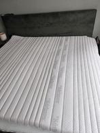 ZGAN: Topper / topmatras Karlsson Vildar Latex 200 x 210 cm, Ophalen, Zo goed als nieuw, Eenpersoons, 90 cm