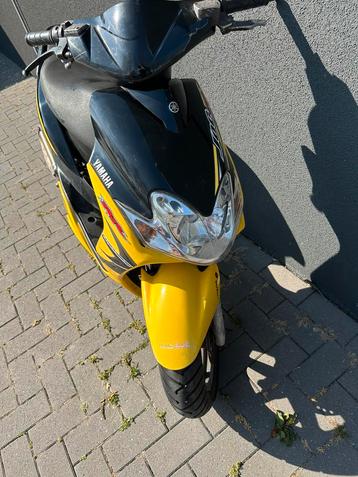 Yamaha Jog RR 70cc Dubbeldisk DD LC IN ONDERDELEN  beschikbaar voor biedingen