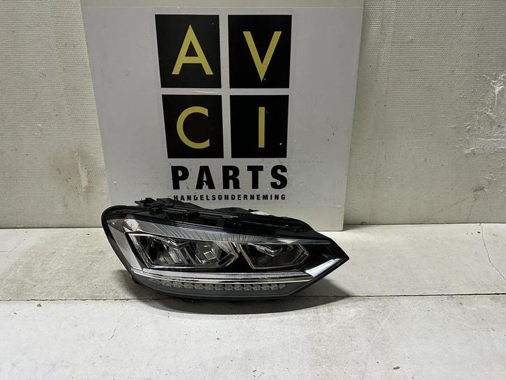Koplamp Volkswagen Touran 5T 5TB Vol Led 5TB941036B rechts, Auto-onderdelen, Verlichting, Volkswagen, Gebruikt, Ophalen of Verzenden