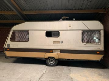 Caravan opknapper, festival caravan, hobby caravan beschikbaar voor biedingen