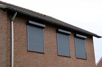 Kwaliteit zonwering met service aan huis beschikbaar voor biedingen