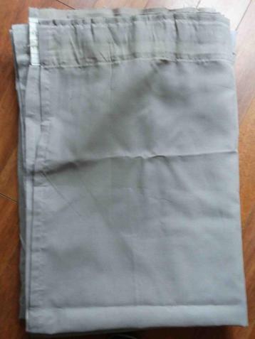 gordijnen 2 soorten/kleuren lichtgrijs Ikea: beschikbaar voor biedingen