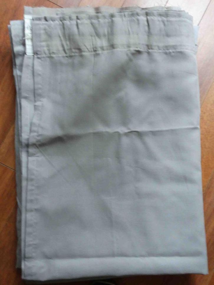 gordijnen 2 soorten/kleuren lichtgrijs Ikea:, Huis en Inrichting, Stoffering | Gordijnen en Lamellen, Zo goed als nieuw, 200 cm of meer