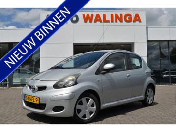 Toyota Aygo 1.0-12V Comfort Airco | 5 drs | APK 8/2026 | 3e  beschikbaar voor biedingen