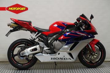 Honda CBR 1000 RR (bj 2006) beschikbaar voor biedingen