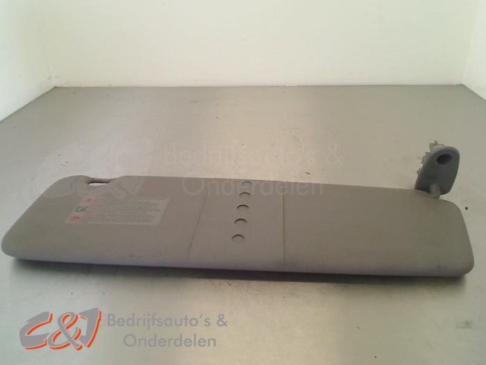 Zonneklep van een Renault Master, Auto-onderdelen, Interieur en Bekleding, Renault, Gebruikt, 3 maanden garantie, Ophalen of Verzenden