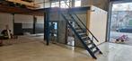 Stalen trap met bordes en pilaar en vloer + - 300cm hoog, Doe-het-zelf en Verbouw, Ladders en Trappen, Ophalen