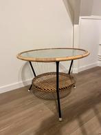 Rotan perfecte staat tafeltje vintage retro salontafel, Huis en Inrichting, Tafels | Bijzettafels, Minder dan 55 cm, Rond, Zo goed als nieuw