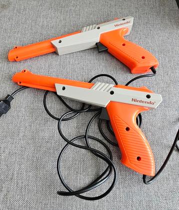 Nintendo NES Zapper Set beschikbaar voor biedingen