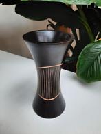Houten vintage vaas, Antiek en Kunst, Antiek | Vazen, Ophalen of Verzenden