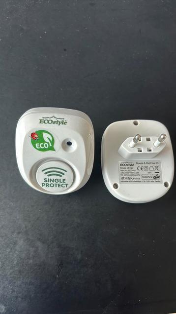 2x ECO Style model MR30 muizenverjager beschikbaar voor biedingen