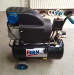 Olie gesmeerde compressor - FERM - 24 Ltr., Doe-het-zelf en Verbouw, Compressors, Ophalen, 6 tot 10 bar, Zo goed als nieuw, Minder dan 200 liter/min