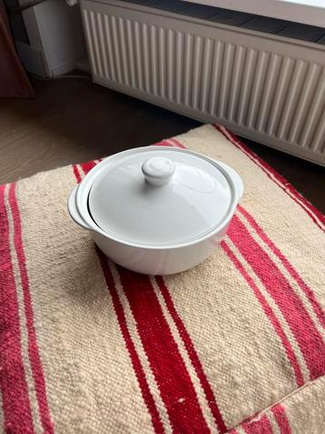 Albert Heijn VIVO Braadpan Wit beschikbaar voor biedingen