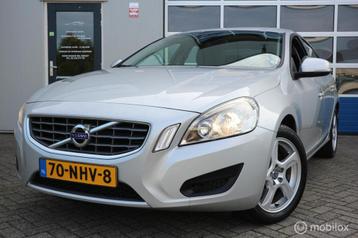 Volvo S60 2.0T 203pk Intro Edition ECC/NAVIGATIE/TREKHAAK beschikbaar voor biedingen