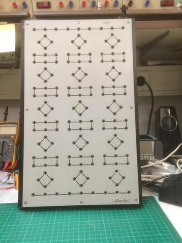 Siemens Breadboard beschikbaar voor biedingen