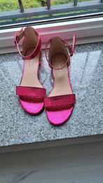Nieuwe rose dames schoenen €25,-, Ophalen of Verzenden, Nieuw, Roze, Sneakers of Gympen