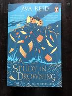 A study in drowning - Ava Reid, Ophalen of Verzenden, Zo goed als nieuw, Ava Reid