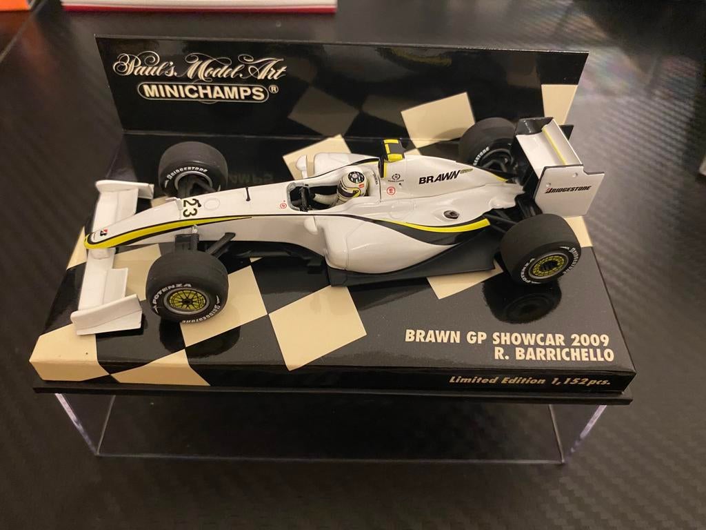 Brawn GP showcar 2009 R. Barrichello, Hobby en Vrije tijd, Modelauto's | 1:43, Zo goed als nieuw, Auto, MiniChamps, Ophalen of Verzenden