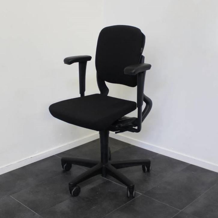 Ahrend 230 Bureaustoelen, Burostoel, Nieuwe stof, Lage Rug, Huis en Inrichting, Bureaustoelen, Gebruikt, Bureaustoel, Zwart, Ergonomisch
