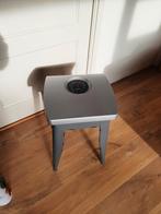 Plantentafel nachtkastje bijzettafel kruk,lees beschrijving, Ophalen of Verzenden, Zo goed als nieuw, Hout