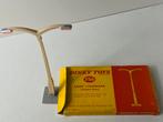 Dinky toys 756-dubbel arm lantaarn set in doosje, Ophalen of Verzenden, Overige typen, Dinky Toys