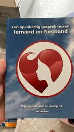 Een openhartig gesprek tussen Iemand en Niemand, Verzenden, Zo goed als nieuw, J. Schrederhof