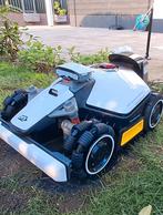 Robotmaaier luba 2 awd 1500, Tuin en Terras, Ophalen, Zo goed als nieuw, Luba/Mammotion, Met regensensor