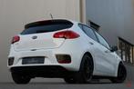 Kia Ceed 1.0 T-GDi / 1e EIG / Stoel en stuurverwarming / Nie, Gebruikt, Zwart, Wit, Bedrijf