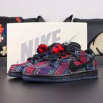 Nardwuar x Nike SB Dunk Low Tartan, Ophalen of Verzenden, Nieuw, Overige kleuren