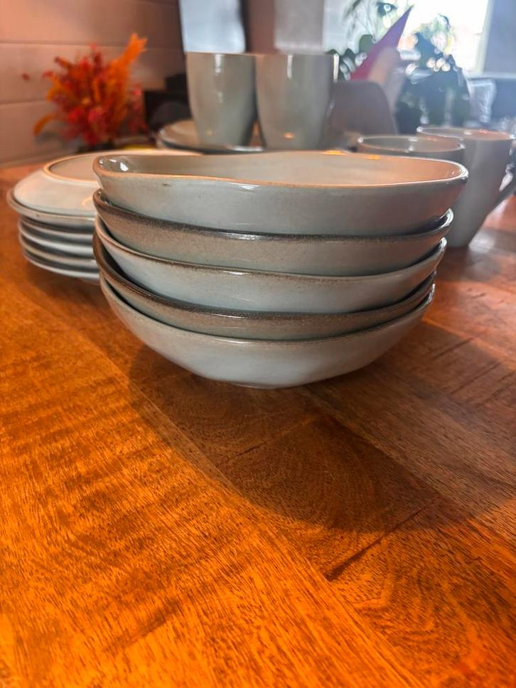 23 delig jay hill service, Huis en Inrichting, Keuken | Servies, Zo goed als nieuw, Bord(en), Overige stijlen, Porselein, Ophalen