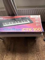 Keybord Casio CTK-100 met adapter in doos, Muziek en Instrumenten, Keyboards, Ophalen, Zo goed als nieuw, 49 toetsen, Casio