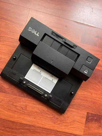 Dell E-Port beschikbaar voor biedingen