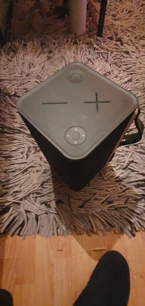 Ultimate Ears Hyperboom Bluetooth Speaker, Audio, Tv en Foto, Luidsprekers, Gebruikt, Overige typen, 120 watt of meer, Overige merken