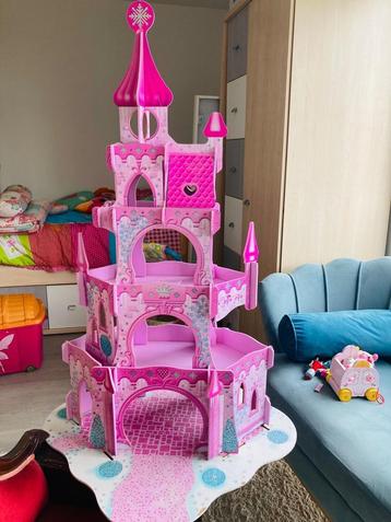 poppenhuis sprookjeskasteel Speelset beschikbaar voor biedingen