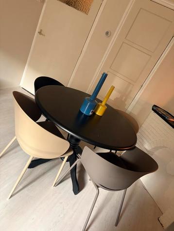 4 design eetstoelen merk zuiver en bonne kuipstoel beschikbaar voor biedingen