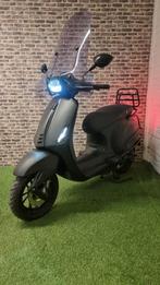 Piaggio Vespa Primavera/Sprint Black on black 2018! Fullopti, Fietsen en Brommers, Gebruikt, Overige modellen, Ophalen of Verzenden